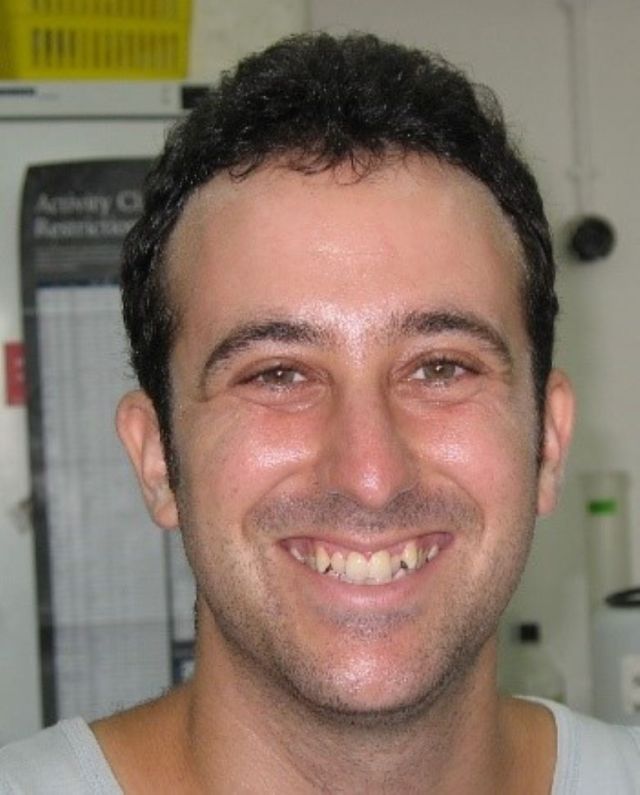 Dr. Yaniv Shlosberg photo